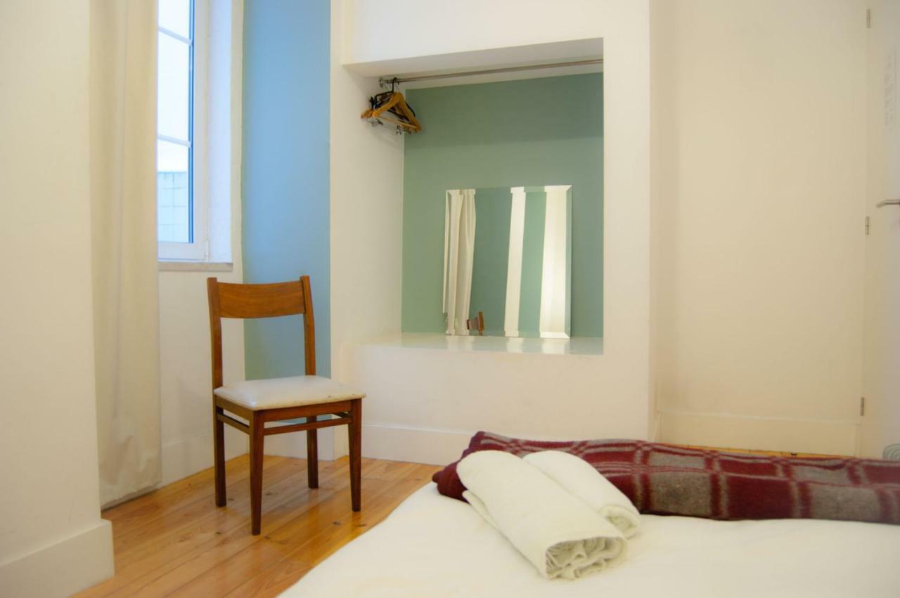 Largo Residencias Hotel Lisbon Exterior photo